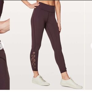 Lululemon Tied To It 7/8 Tight 25"
